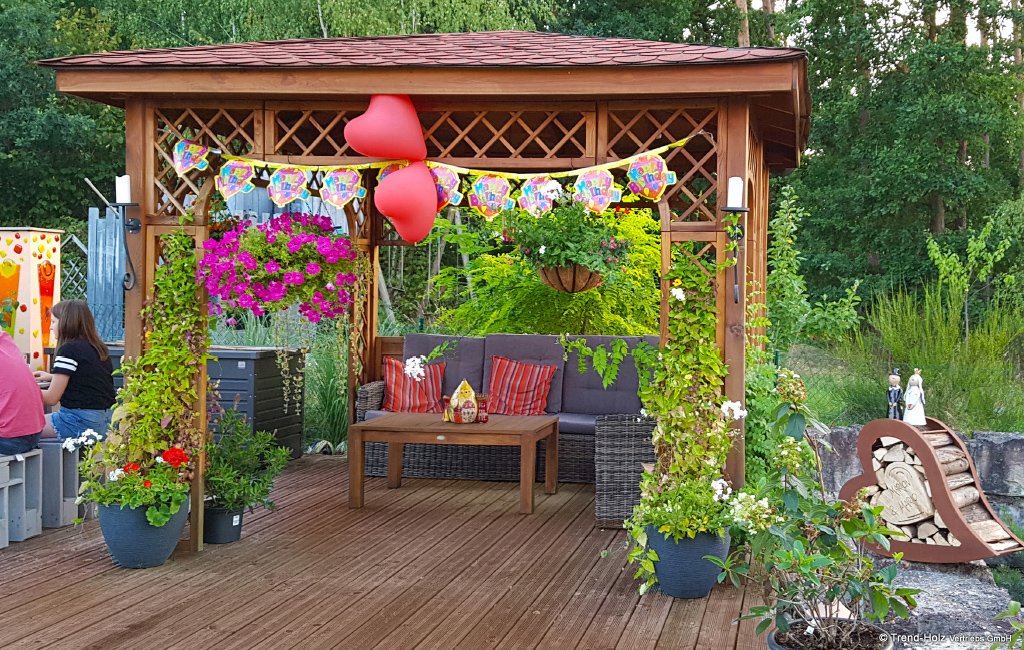 Abbildung trend-holz: Pavillons, Pergola, Gerätehaus